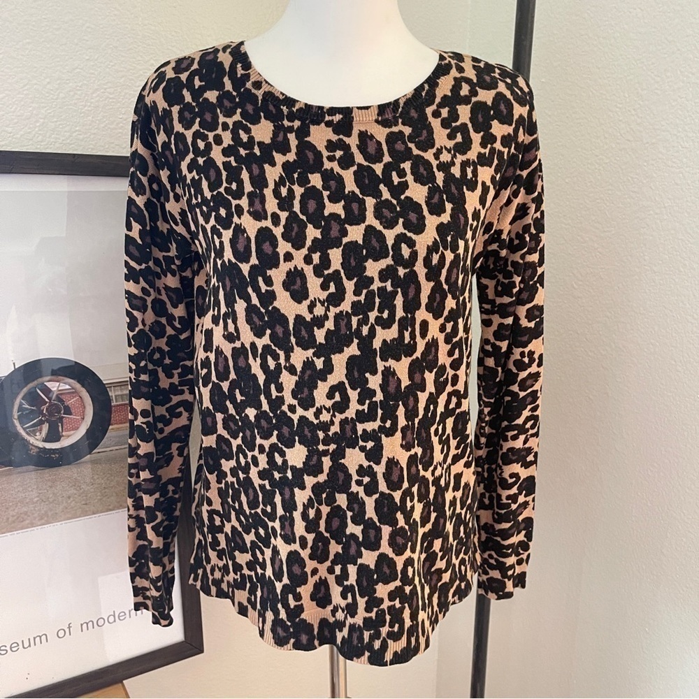 CABLE & Gauge Leopard Print Crew Neck Light weight Sweater Top Small